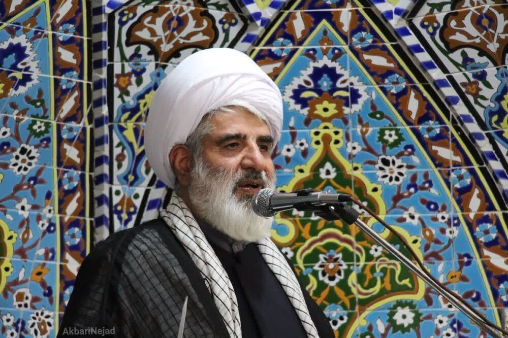 اعتماد به غربی‌ها خطای راهبردی است