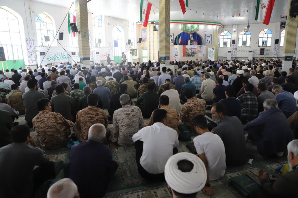 پیشرفت علمی و ورزشی جوانان، پایه شتاب توسعه کشور است