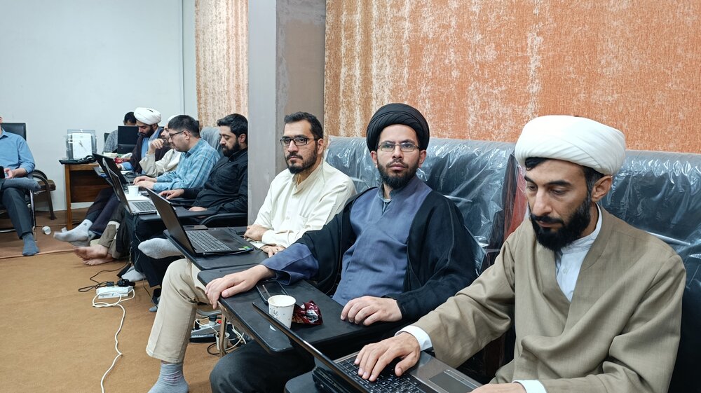 اولین جلسه کارگاه تخصصی «قرآن‌پژوهی در عرصه جهانی» در قم برگزار شد