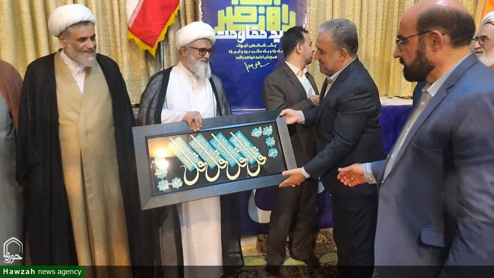 آیین تکریم و معارفه‌ امام جمعه‌ سابق و جدید پردیسان برگزار شد