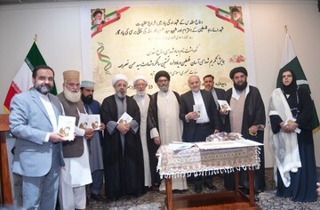 برگزاری مراسم گرامیداشت هفته دفاع مقدس و اولین سالگرد شهادت سید حسن نصرالله در اسلام‌آباد پاکستان