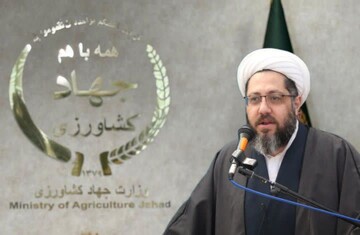 روحانیت با تکیه بر ایمان و معنویت می‌تواند در برابر بزرگ‌ترین مشکلات‌ جهان ایستادگی کند