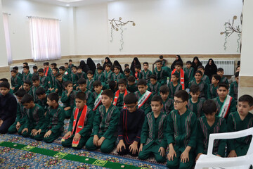 علم، اخلاق و انس با قرآن، سه رمز موفقیت در زندگی است