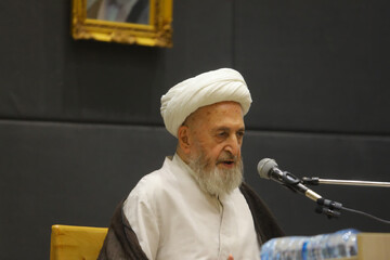 باید استقلال فکری و علمی داشته باشیم/ غرب‌زدگی نباید جامعه را تحت تأثیر قرار دهد