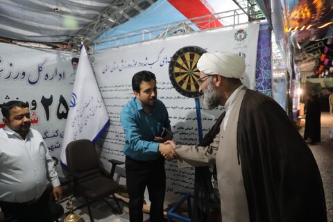 تصاویر/ در پنجمین شب کنگره ملی سه‌هزار شهید استان سمنان نماینده ولی‌فقیه در استان سمنان از نمایشگاه ادارات و دستگاه های اجرایی بازدید کرد