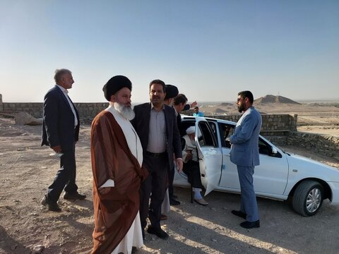 تصاویر/ جلوه هایی از سفر آیت الله ناصری به بافق