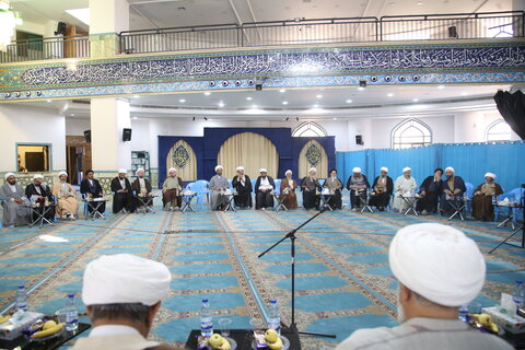 تصاویر| نشست جامعه روحانیت شیراز