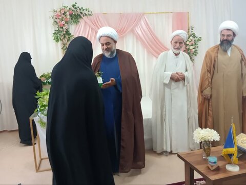 تصاویر/فتتاحیه سال تحصیلی مدرسه علمیه فاطمة المعصومه دلیجان با حضور مدیر حوزه علمیه خواهران استان مرکزی