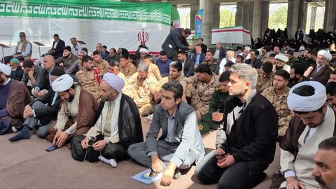 تصاویر/حضور طلاب مدرسه علمیه مهدیه در اولین یادواره ی شهدای روحانی شهرستان خنداب