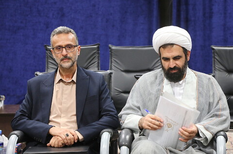 تصاویر/ دیدار مدیر و معاونان حوزه علمیه استان گیلان با آیت الله اعرافی