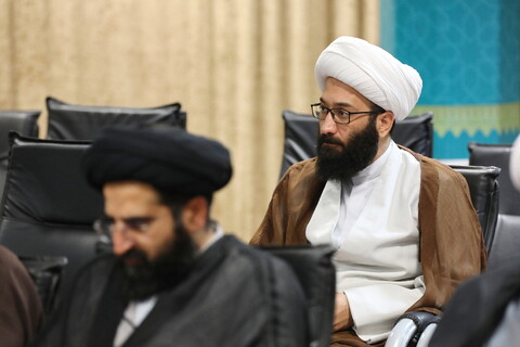 تصاویر/ دیدار مدیر و معاونان حوزه علمیه استان گیلان با آیت الله اعرافی