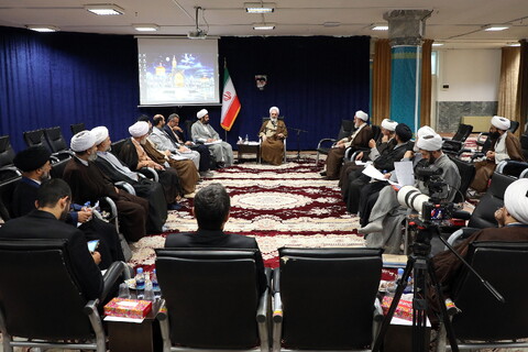 تصاویر/ دیدار مدیر و معاونان حوزه علمیه استان گیلان با آیت الله اعرافی