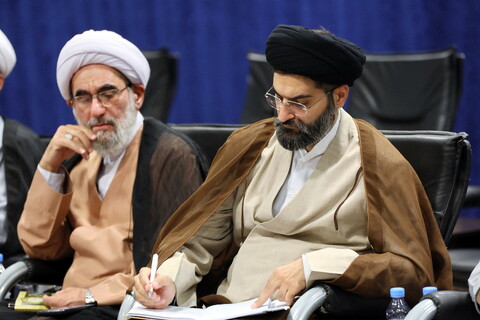 تصاویر/ دیدار مدیر و معاونان حوزه علمیه استان گیلان با آیت الله اعرافی