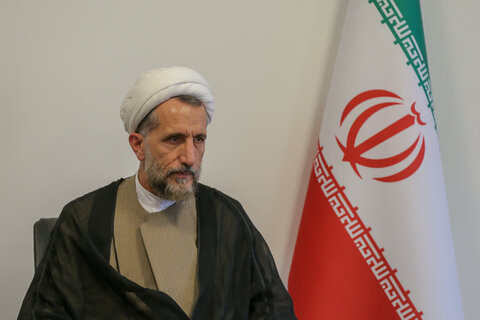 تصاویر / دیدار نماینده ولی فقیه در استان قزوین با نماینده یونسکو