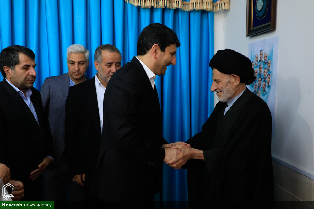 علم بدون تزکیه، تیغی دولبه برای بشریت است