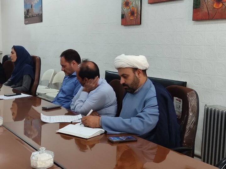 مسئولین برای تحقق سیاست‌های جوانی جمعیت همیاری کنند