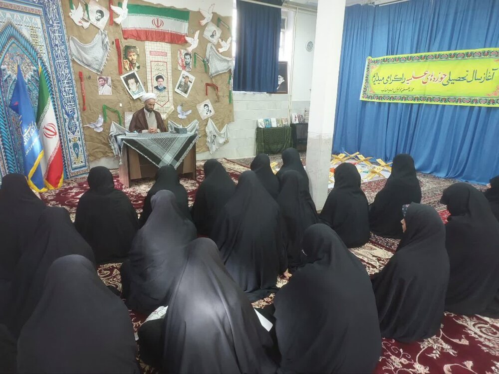 پیروزی ایران در دفاع مقدس نتیجه عنایت خداوند، رهبری حکیم و مردم غیور است