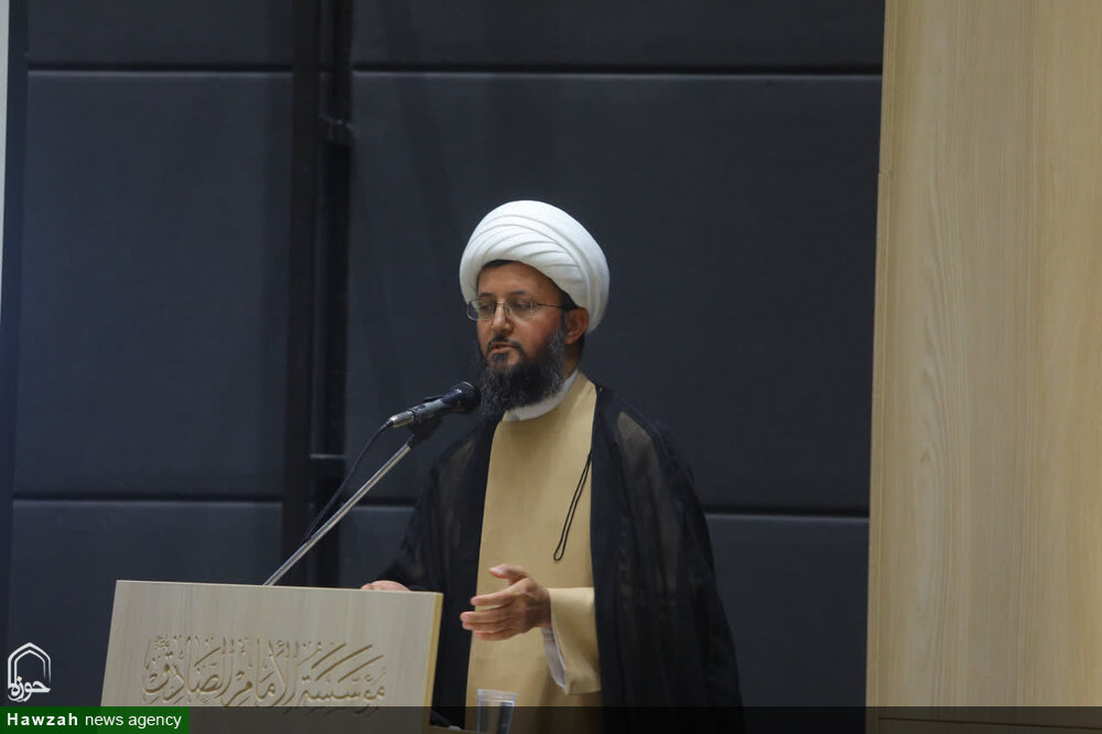 مرکز آموزش کلام در خط مقدم مقابله با الحاد نوین است