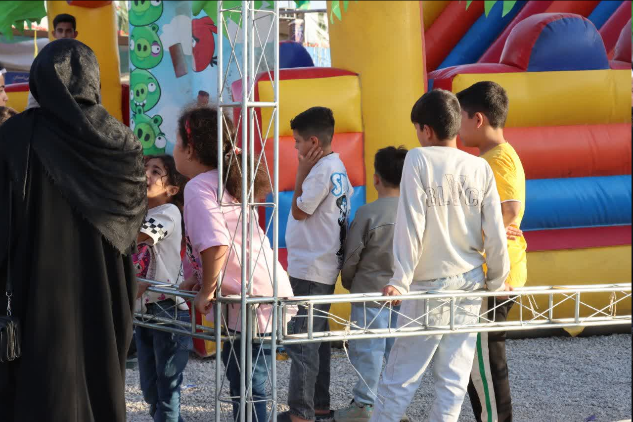 بازی و شادی کودکانه در کنگره شهدای استان سمنان