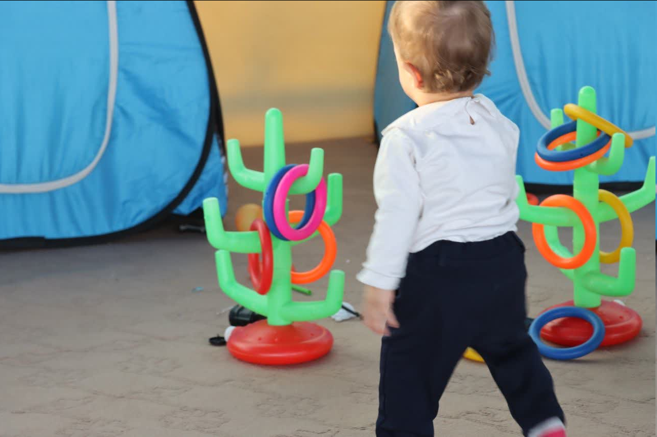 بازی و شادی کودکانه در کنگره شهدای استان سمنان