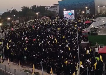 فیلم | طنین فریاد لبیک یا نصرالله و یا ایهاالمسلمون اتحدواتحدو در بیروت