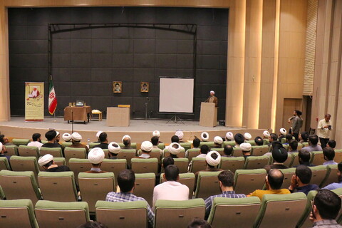 تصاویر/ آیین افتتاحیه سال تحصیلی موسسه آموزش عالی امام صادق علیه السلام(مرکز تخصصی علم کلام)