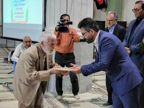 تصاویر/ همایش بزرگ مردم ابرکوه در سالگرد شهید نصرالله