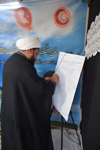 تصاویر/ بازدید مدیرکل تبلیغات اسلامی استان سمنان به همراه معاون فرهنگی و مسئول حراست اداره‌کل از غرفه‌های نمایشگاه دومین کنگره سه‌هزار شهید استان سمنان