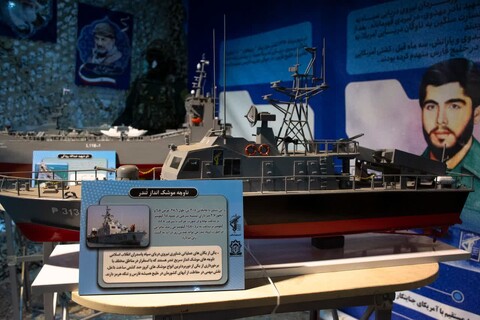 تصاویر/ بازدید مدیرکل تبلیغات اسلامی استان سمنان به همراه معاون فرهنگی و مسئول حراست اداره‌کل از غرفه‌های نمایشگاه دومین کنگره سه‌هزار شهید استان سمنان