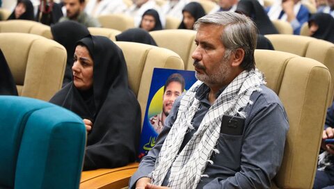 تصاویر/ رگزاری ششمین آیین تجلیل و تکریم پیشکسوتان دفاع مقدس و مقاومت استان با حضور استاندار یزد