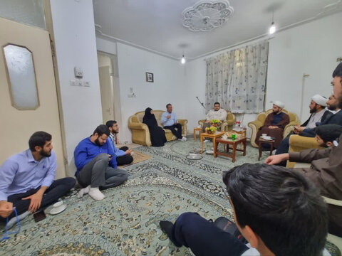 تصاویر/دیدار با خانواده شهدا