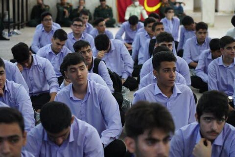 تصاویر مراسم گرامیداشت اولین سالگرد شهادت سید مقاومت و همرزمانش در خرم آباد