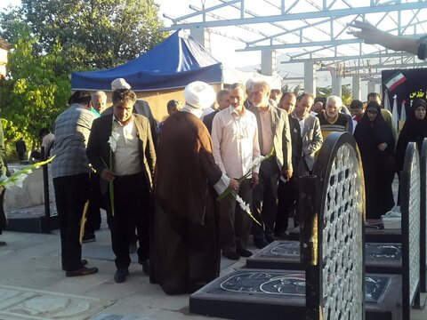 تصاویر/حضور طلاب مدرسه علمیه صدیقه طاهره غرق آباد در یادوراه شهدای دفاع مقدس