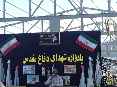 تصاویر/حضور طلاب مدرسه علمیه صدیقه طاهره غرق آباد در یادوراه شهدای دفاع مقدس