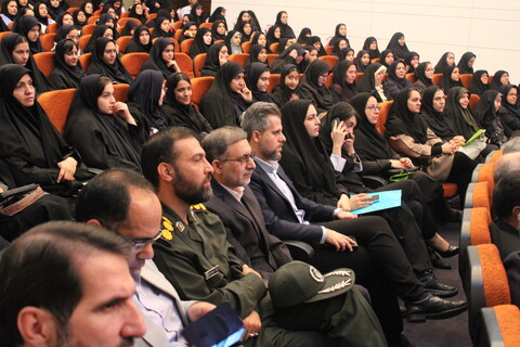 تصاویر/ ویژه برنامه زنان کویر، آسمان ایثار در کرمان