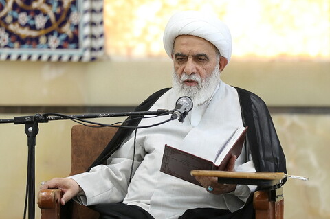 درس خارج فقه آیت الله شب زنده دار
