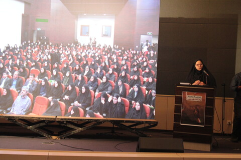 تصاویر/ ویژه برنامه زنان کویر، آسمان ایثار در کرمان