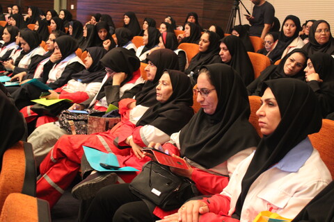 تصاویر/ ویژه برنامه زنان کویر، آسمان ایثار در کرمان