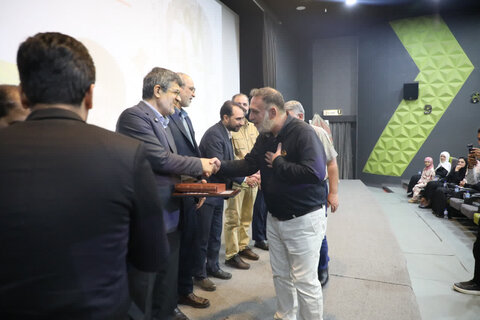 تصاویر/ رونمایی از مستند" محمدایرانی" اولین شهید هسته ای ایران