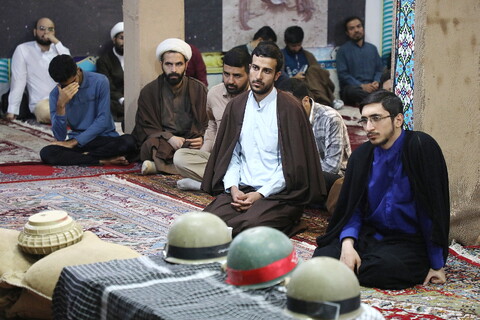 تصاویر/ مراسم گرامیداشت هفته دفاع مقدس در مدرسه الهادی قم