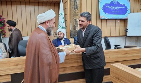 تصاویر/ نشست کانون مداحان شهرستان‌های استان یزد