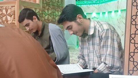 جلسه قرائت قرآن در مدرسه علمیه مدینه العلم کاظمیه