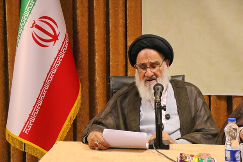 تصاویر/ سلسله نشست های مجمع فقهی جده