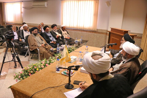 تصاویر/ سلسله نشست های مجمع فقهی جده