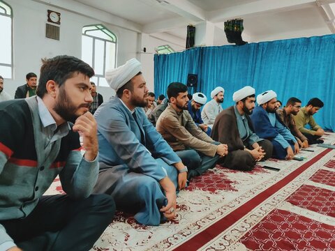 تصاویر/ جلسه اخلاق طلاب مدرسه علمیه امام رضا (ع) میاندوآب