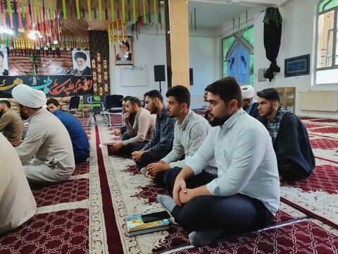 تصاویر/ جلسه اخلاق طلاب مدرسه علمیه امام رضا (ع) میاندوآب