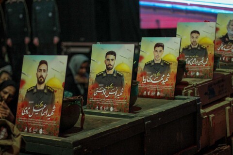 تصاویر| ویژه برنامه شب‌های معراج در کهف شهدا بیرجند