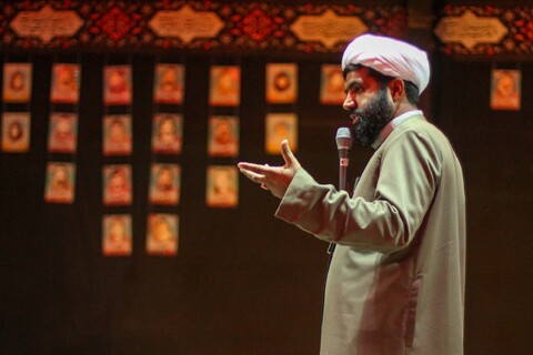 تصاویر| ویژه برنامه شب‌های معراج در کهف شهدا بیرجند