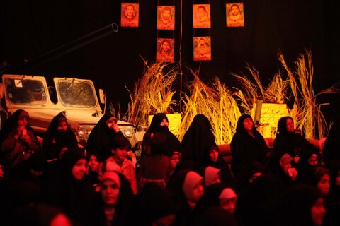 تصاویر| ویژه برنامه شب‌های معراج در کهف شهدا بیرجند