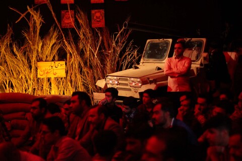 تصاویر| ویژه برنامه شب‌های معراج در کهف شهدا بیرجند